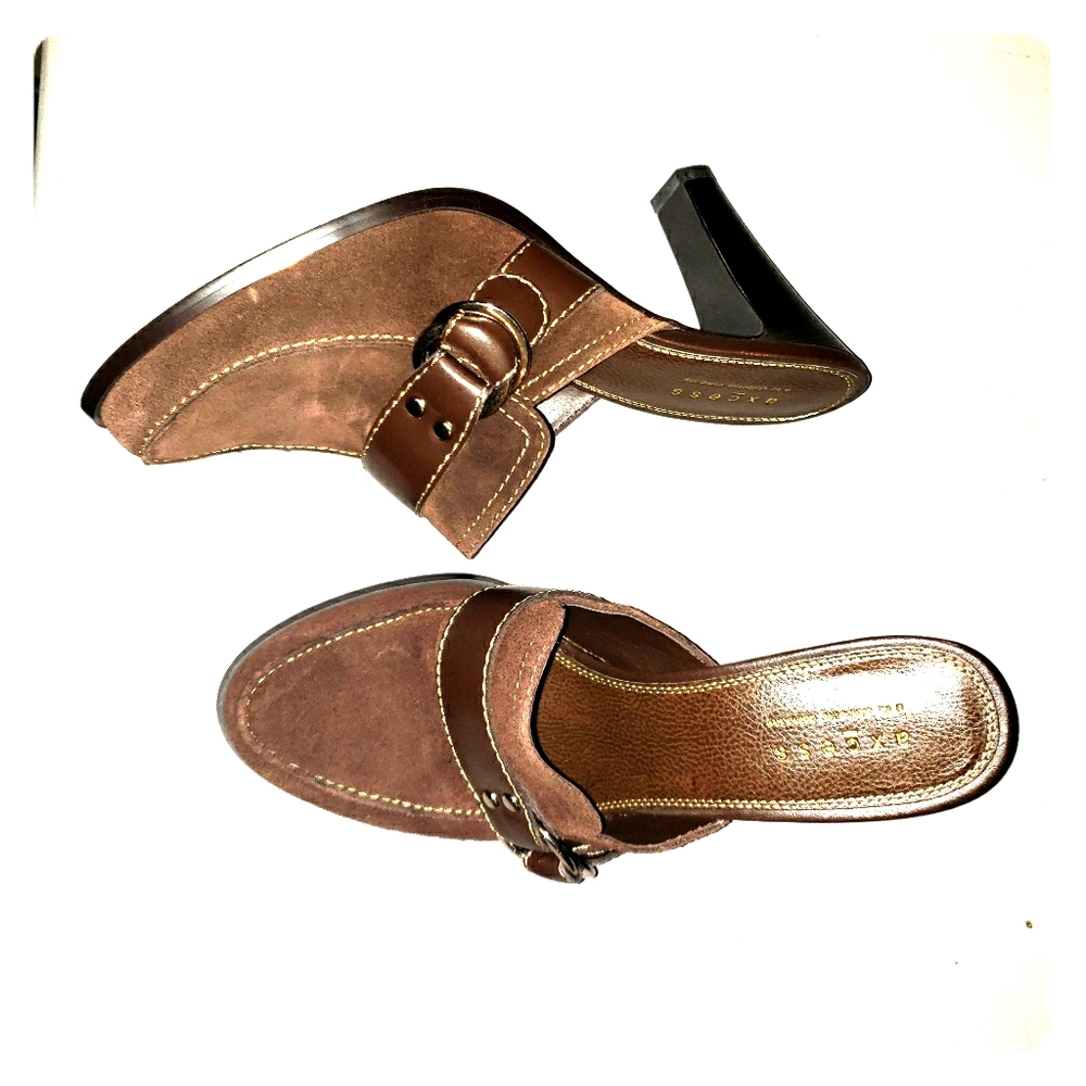 Liz clalborne axcess slip on heel loafers 9